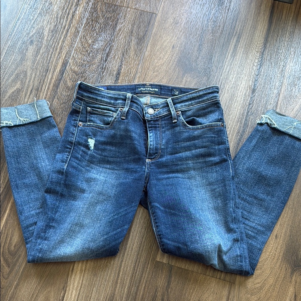 Lucky Brand 25” inseam ankle length jeans